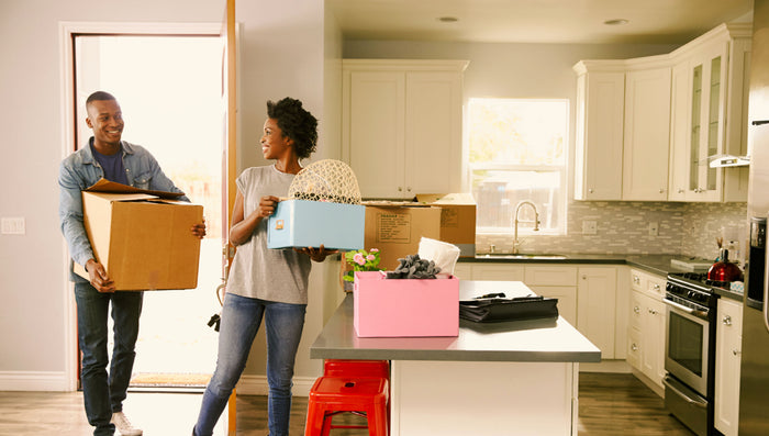 Valentine’s Day: Four Tips For Seamlessly Moving in Together